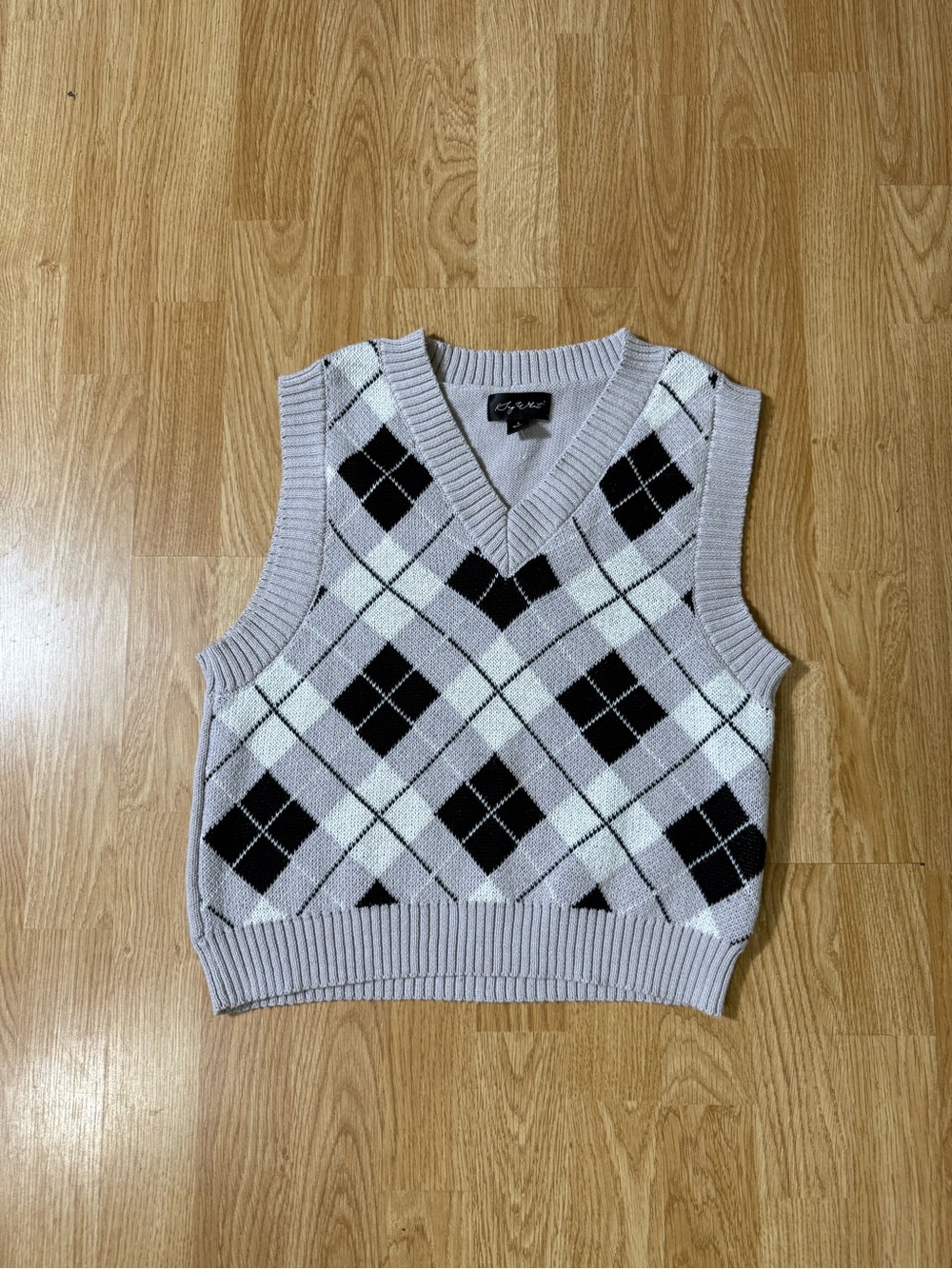 Say What Argyle V-Neck Sweater Vest - Light Gray and Black - Size L